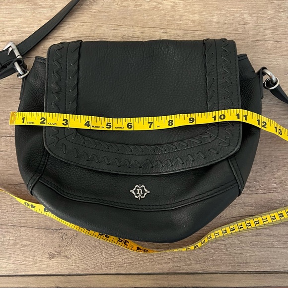 Black Genuine Leather Saddle Bag - Picture 5 of 11